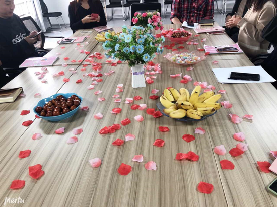 “青春ing，把心聲say出來”之金秋?主題交流會(huì)